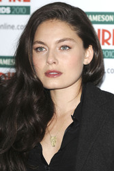 Alexa Davalos