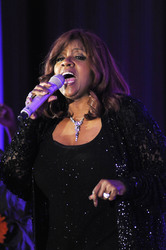 Gloria Gaynor