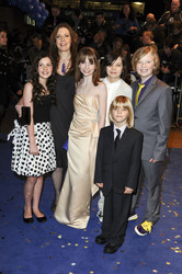 Lil Woods, Susanna White, Rosie Taylor-Ritson, Asa Butterfield,Oscar Steer, Eros Valhos and Oscar Steer
