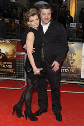 Vincent Regan mit Begleitung