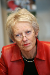 Dr. Heidi Knake-Werner