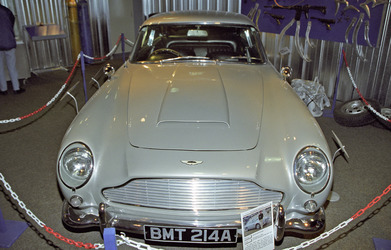 Aston Martin DB 5 aus "Goldeneye"