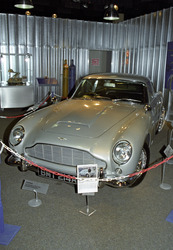 Aston Martin DB 5 aus "Goldeneye"