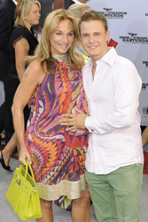 Caroline Beil, Pete Dwojak