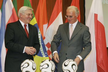 Frank-Walter Steinmeier, Franz Beckenbauer