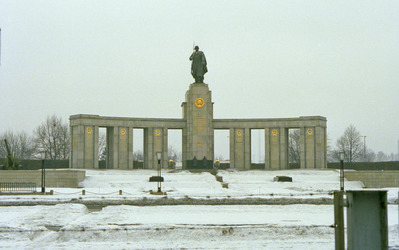 Sowjetisches Ehrenmal Tiergarten