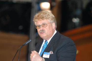 Elmar Brok