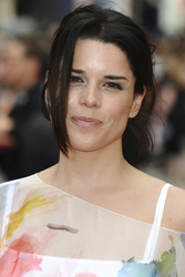 Neve Campbell