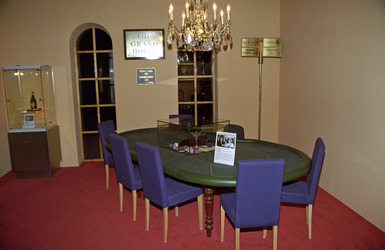 Casino-Tisch aus "Feruerball / Thunderball"