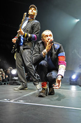 Jonny Buckland, Chris Martin