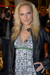 Sandy Mölling (No Angels)