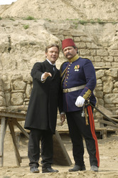 Justus von Dohnányi als Oskar Neumann und Aykut Kayacik als türkischer Pascha