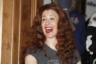 Suzie Plakson