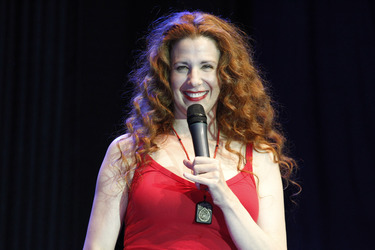 Suzie Plakson