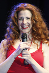 Suzie Plakson