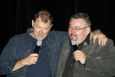 Jonathan Frakes, René Ahlberg