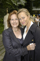 Brigitte Grothum mit Tochter