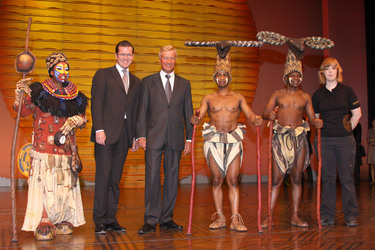 Karl-Theodor zu Guttenberg, Ole von Beust