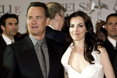 Tom Hanks, Ayelet Zurer