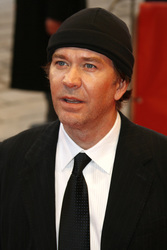 Timothy Hutton