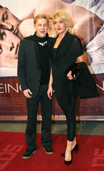 Matthias Schweighöfer, Alwara Höfels