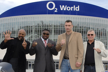 Stacy McKinley, Samuel Peter, Vitali Klitschko, Fritz Sdunek