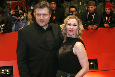 Petri Kotwica, Outi Mäenpää