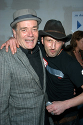 Eff Jott Krüger, Robert Viktor Minich