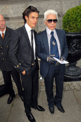 Baptiste Giabiconi, Karl Lagerfeld