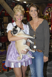 Yvonne Catterfeld und Anja Kling mit Mops Serafim