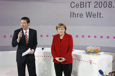 René Obermann, Angela Merkel