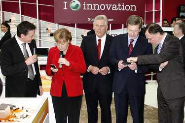Sony Ericsson Manager, Angela Merkel, Michael Glos, Christian Wulff, Stephan Weil