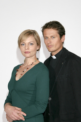 Susanna Simon, Roman Knizka