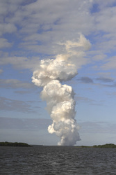 Start des Space Shuttles Atlantis STS-129