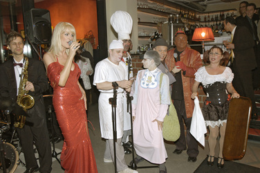 Pomp Duck and Circumstance