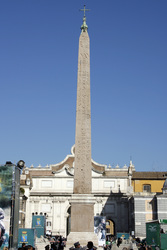 Obelisk Flaminio (im Hintergrund Porta del Popolo)