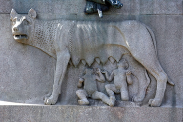 Sockel des Reiterstandbilds von Garibaldi