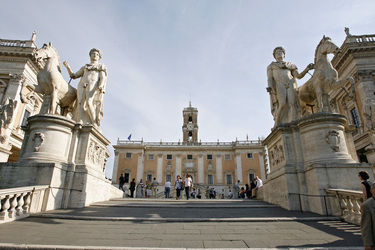 Palazzo Senatorio / Senatorenpalast