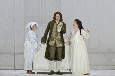 Stella Doufexis, Geraldine McGreevy, Jens Larssen