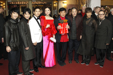 Steve Yoo, Lin Peng, Jackie Chan, Ding Sheng und Cast