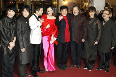 Steve Yoo, Lin Peng, Jackie Chan, Ding Sheng und Cast