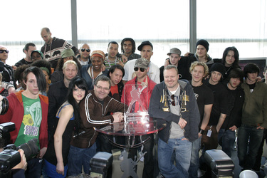 Stefan Raab mit Elton und den Teilnehmern am Bundesvision Songcontest