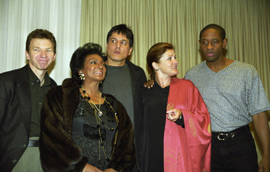 Max Grodénchik, Nichelle Nichols, Robert Beltran, Kate Mulgrew, Tim Russ