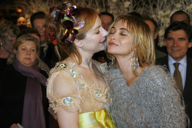 Julie Depardieu, Emmanuelle Béart