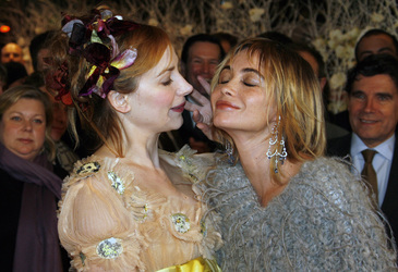 Julie Depardieu, Emmanuelle Béart