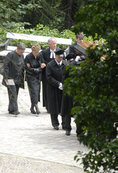 Konstanze Wussow, Witwe Sabine Wussow, Jürgen Fliege