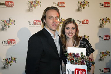 Chad Hurley, Anna 'Klepper' Coralee