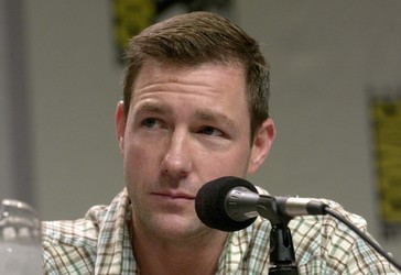 Edward Burns