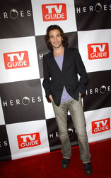 Santiago Cabrera