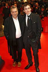 Stephen Frears, Rupert Friend